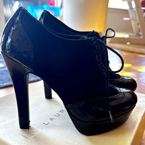 Women’s platform booties. Size 7.